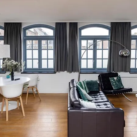 La Charrette Apartment *